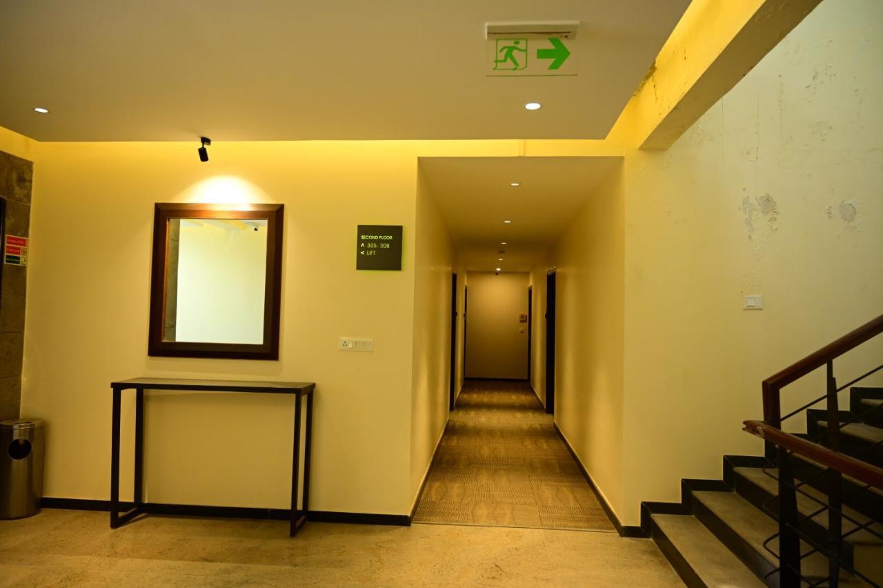 Hotel Sterling Keys By Tgi Bengaluru Zewnętrze zdjęcie