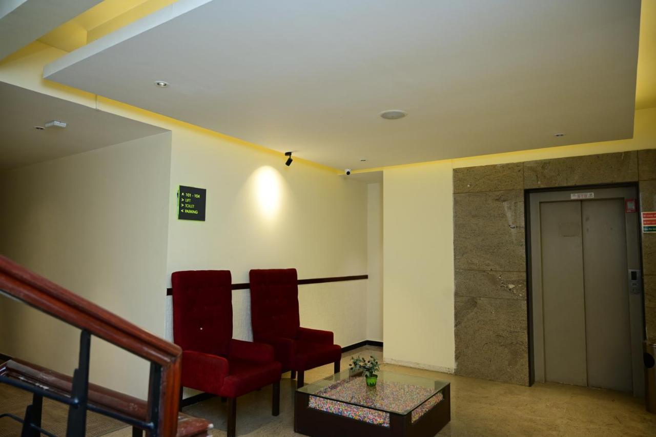 Hotel Sterling Keys By Tgi Bengaluru Zewnętrze zdjęcie