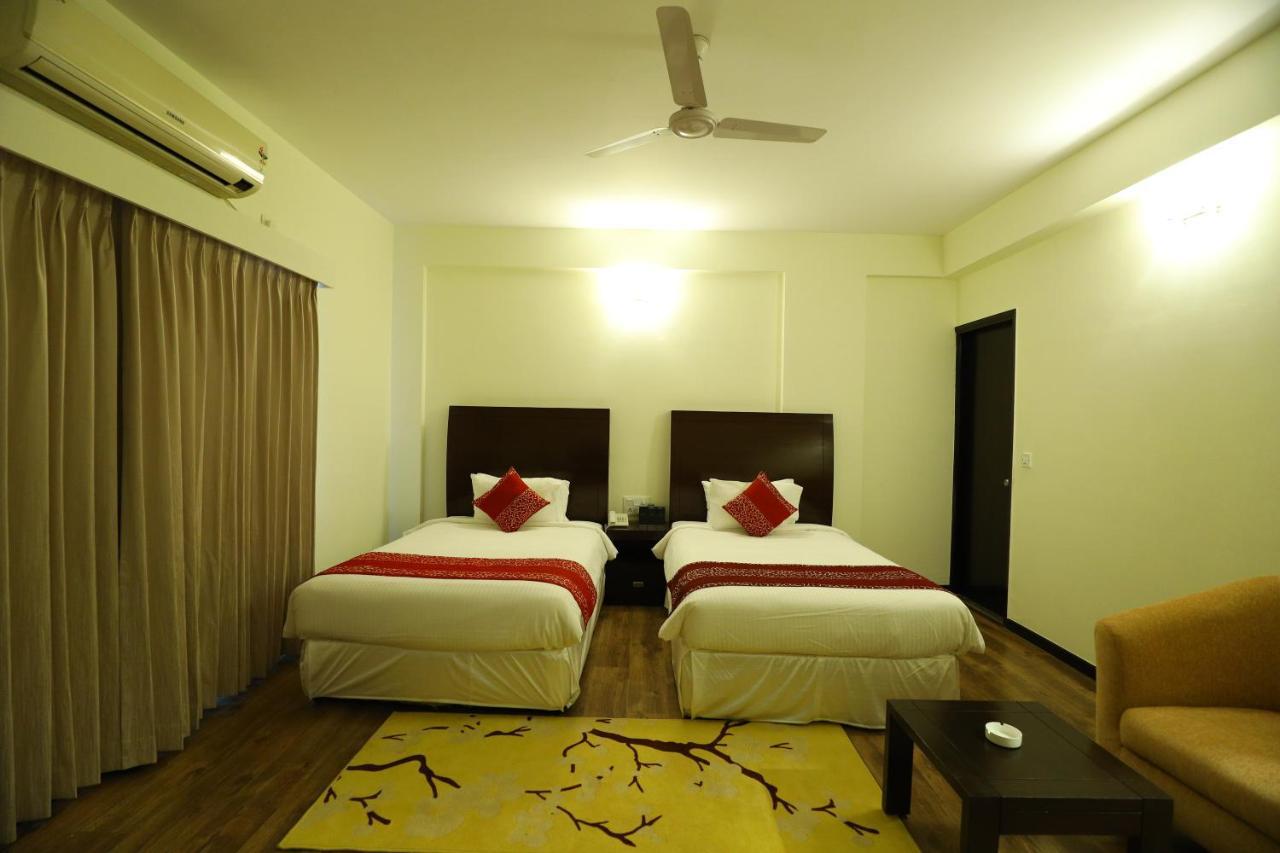 Hotel Sterling Keys By Tgi Bengaluru Zewnętrze zdjęcie