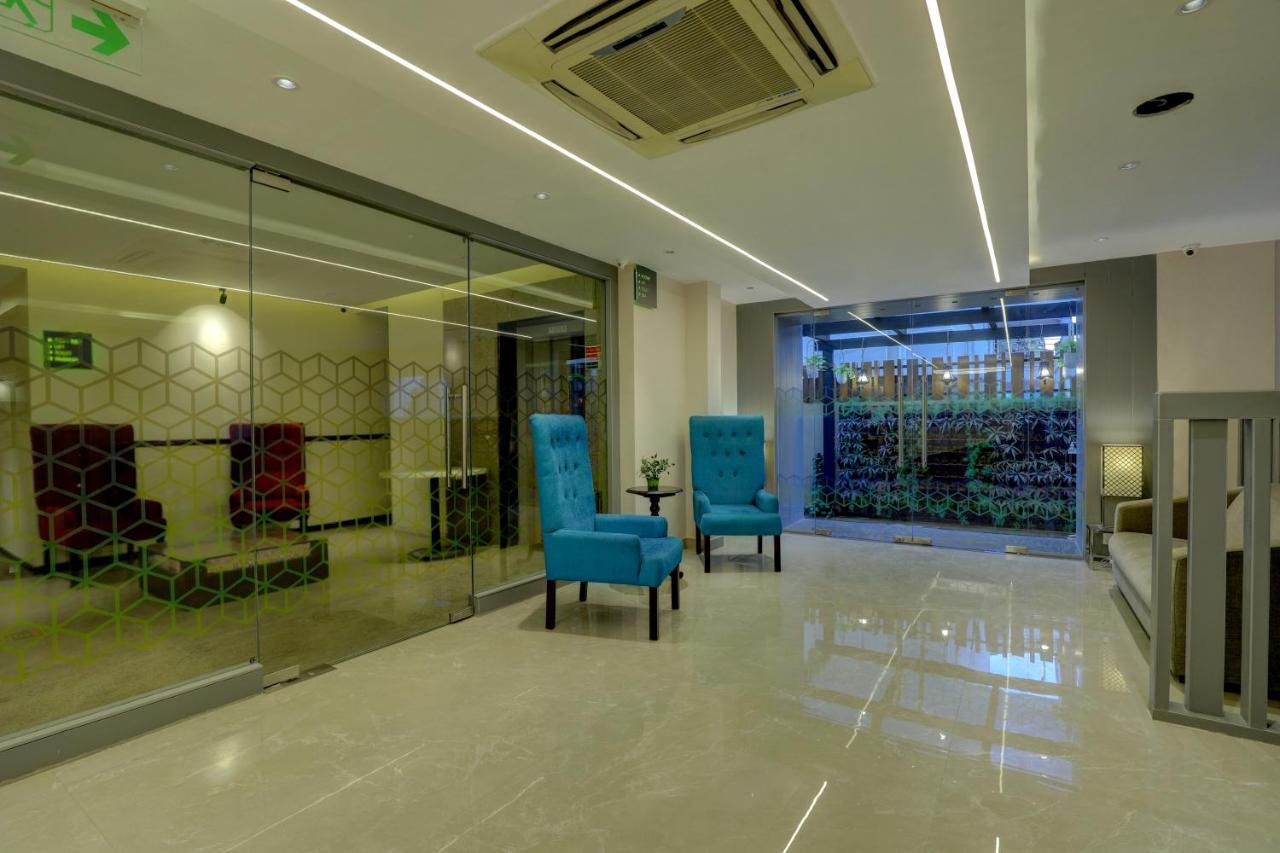 Hotel Sterling Keys By Tgi Bengaluru Zewnętrze zdjęcie